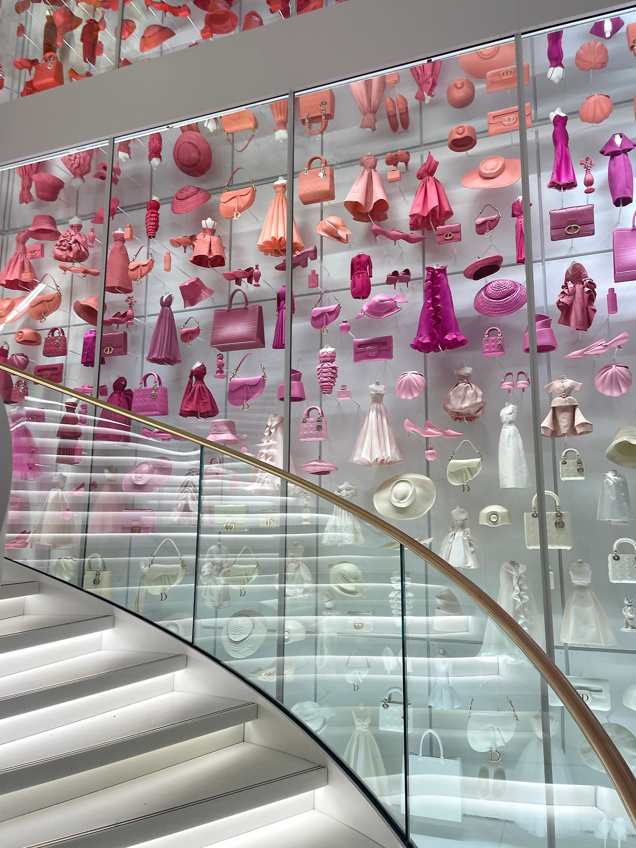디올 뮤지엄 3.jpg