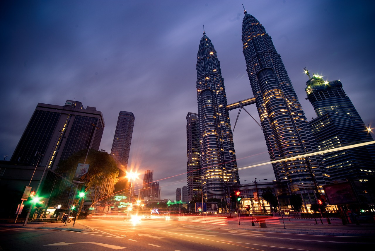 kuala-lumpur-170985_1280.jpg