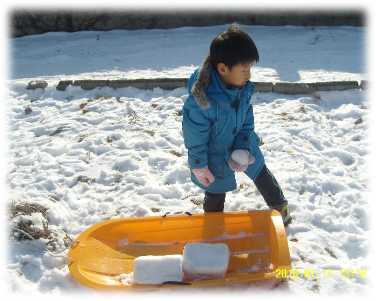 2010영주관사마당눈놀이블로그사진4.jpg