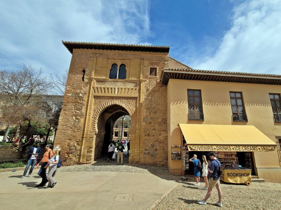 알람브라 03_브런치.jpg