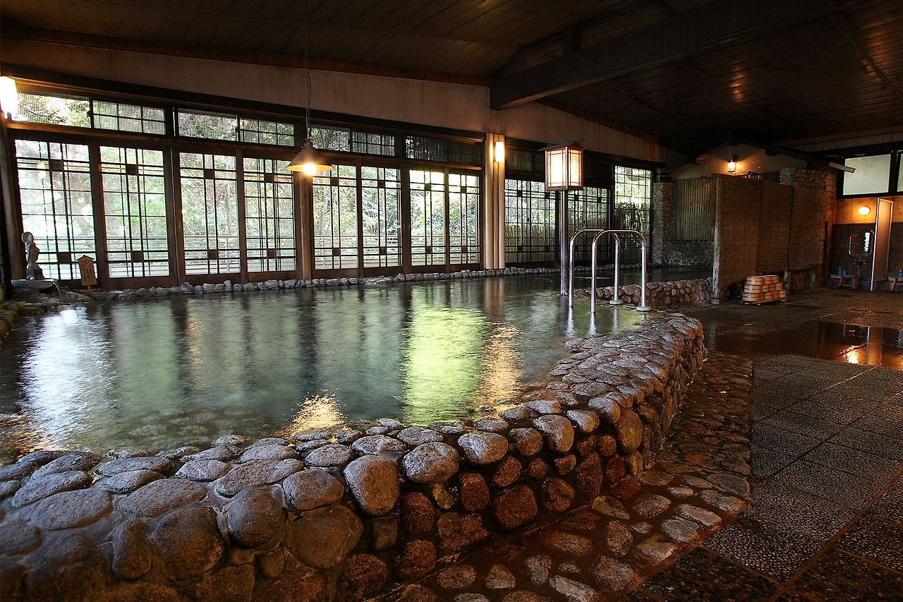 hotspring_pict1_1.jpg