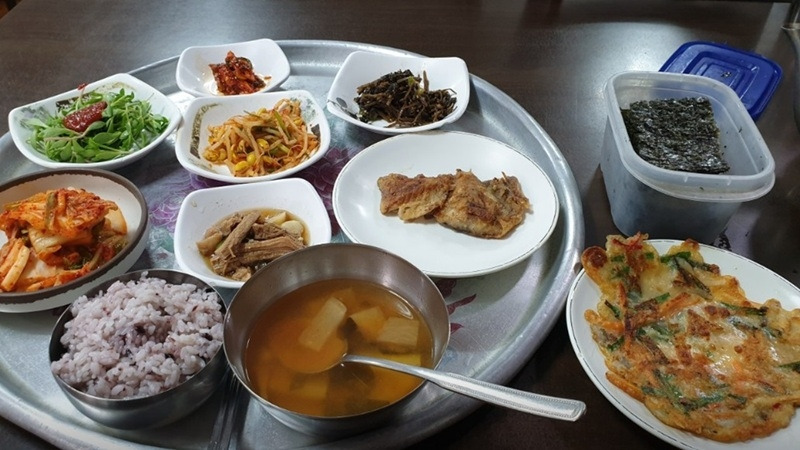 dan-goon-world-korea-food.jpg