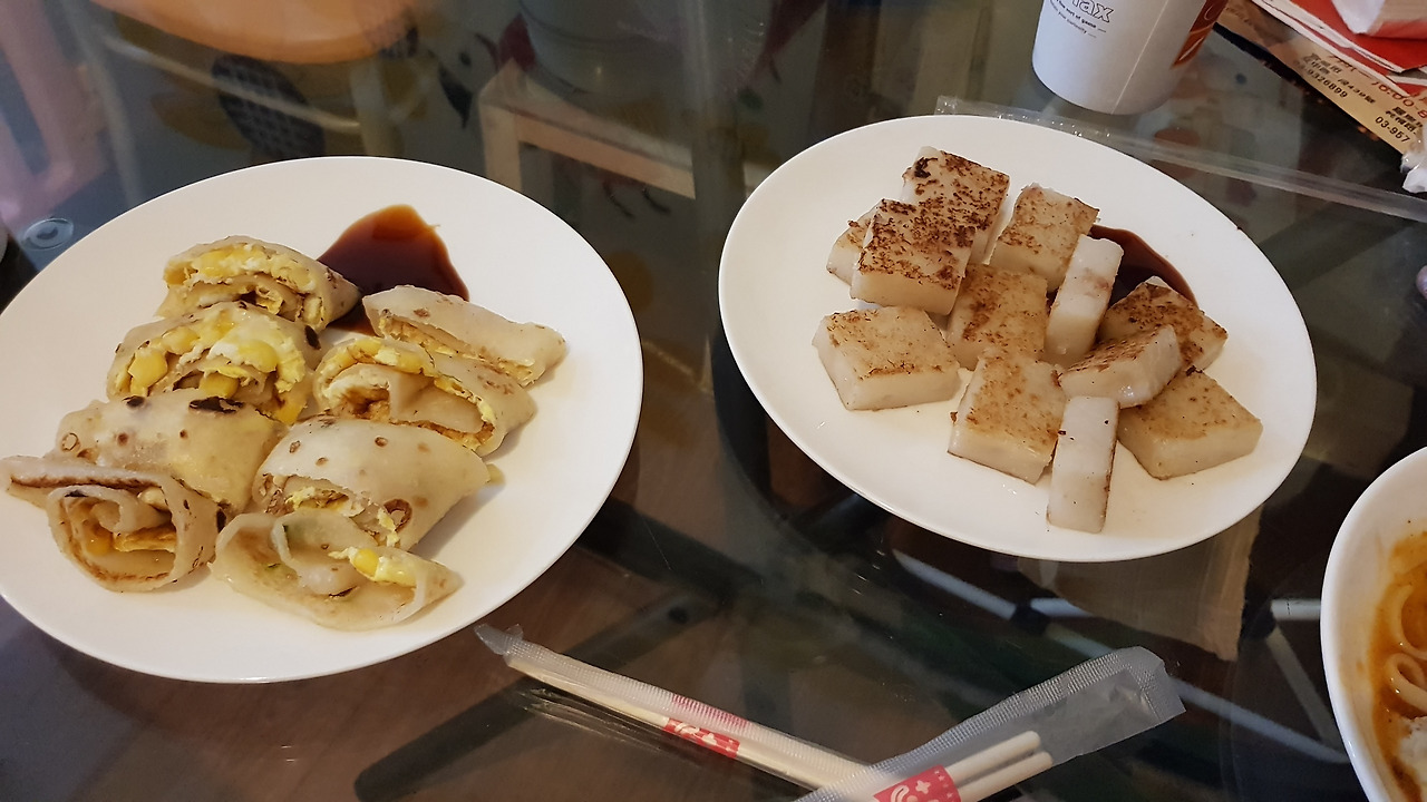 딴빙 로보까오.jpg