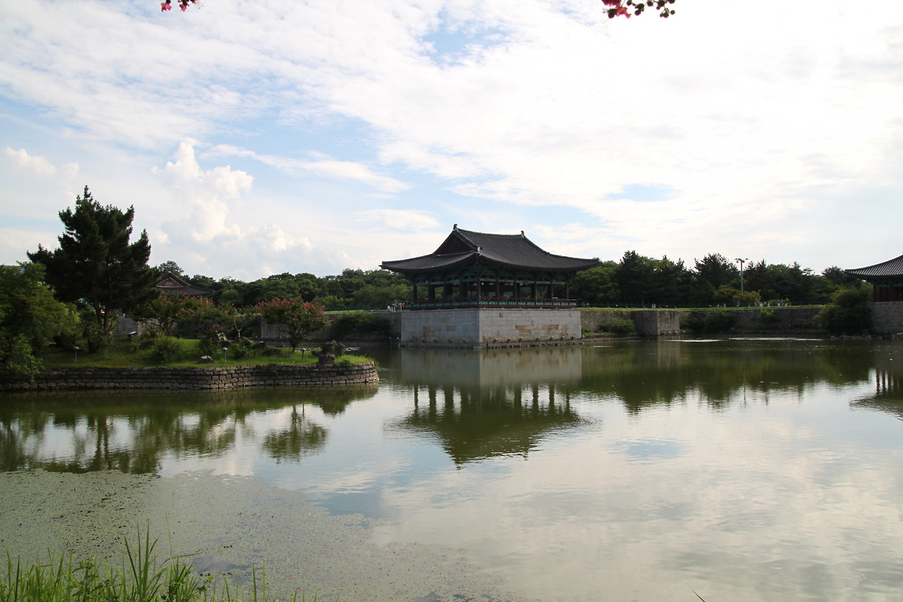 경주 동궁과 월지.jpg