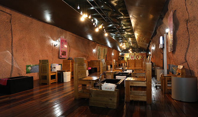 머루와인동굴 족욕체험_자연특별시무주.jpg