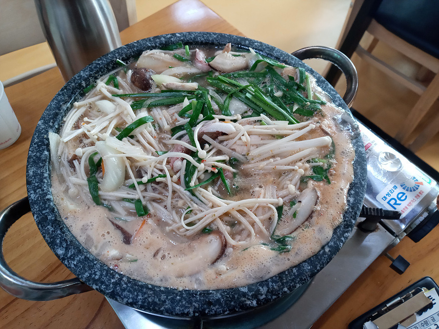 다운로드 (49).jpg