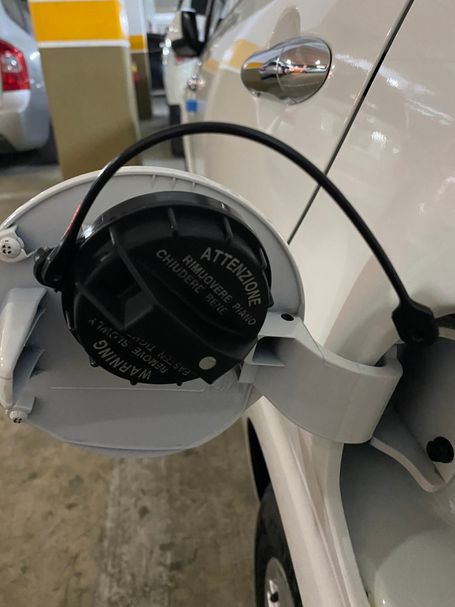 주유구 거치 1.jpg