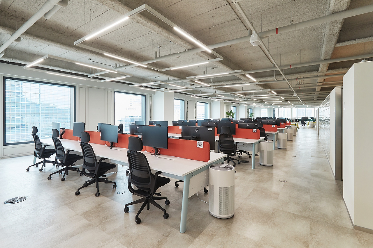 [이미지] 현대캐피탈 자율좌석제_오픈형.jpg