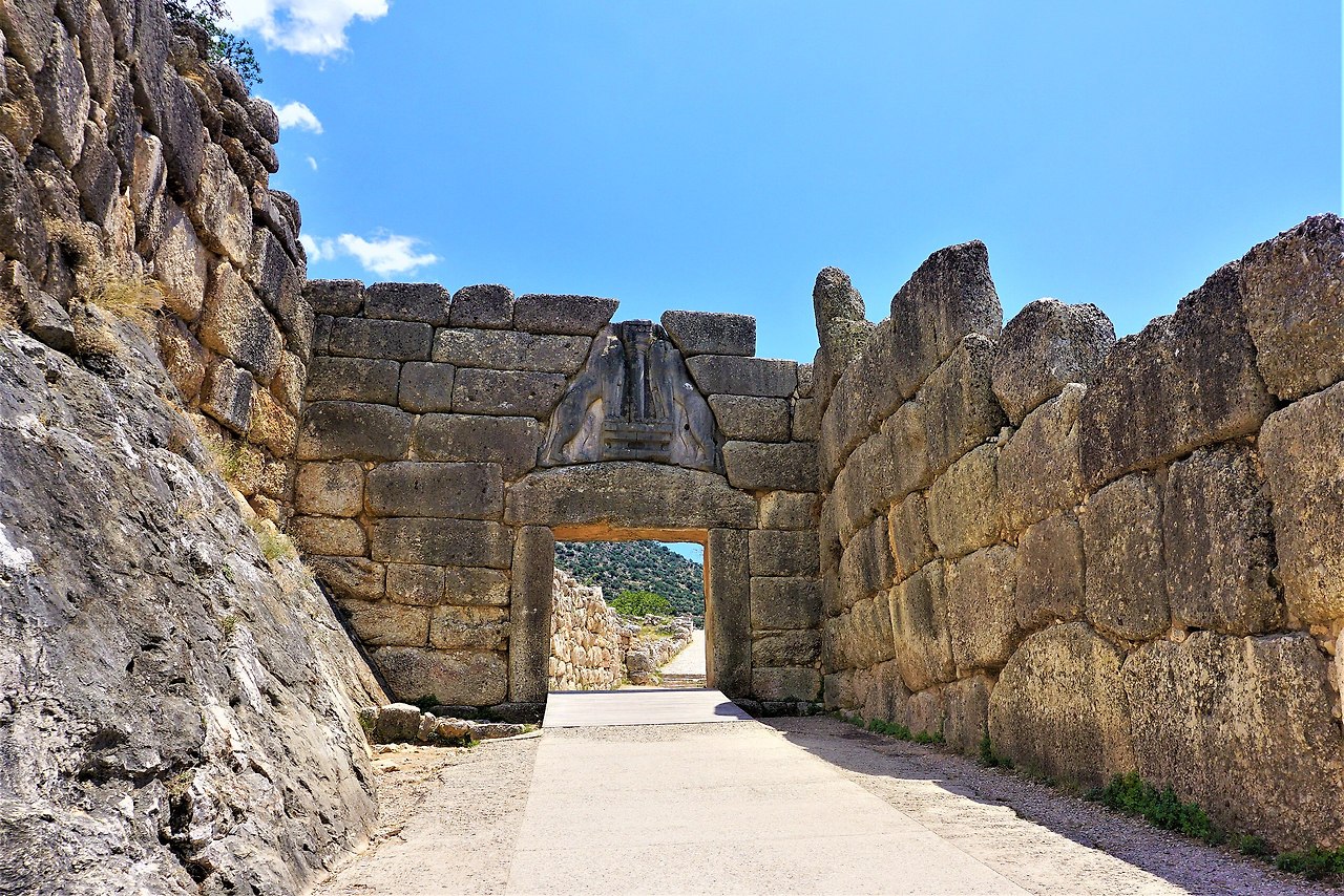 2560px-Lion_Gate_-_Mycenae_by_Joy_of_Museums.jpg