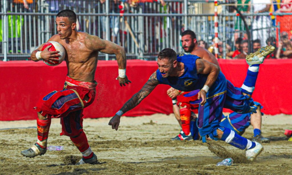 Calcianti-Calcio-Storico-Fiorentino-1024x613.jpg