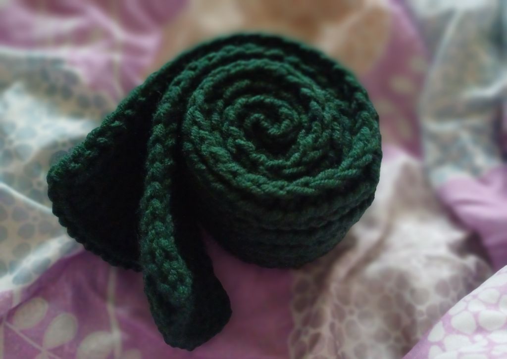 뜨개질하는 여자3.jpg