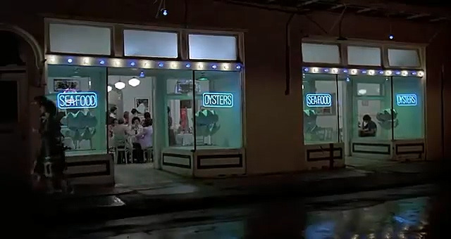 y2mate.com - Cat People 1982 I look exactly like a curator_360p.mp4_20240604_091036.430.jpg