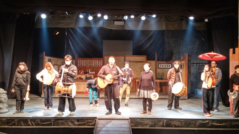 [크기변환]신주쿠양산박 텐트공연장 (사진) (18) (1).jpg