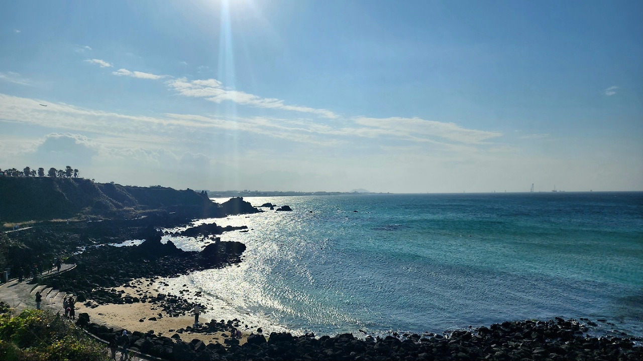 푸른 바다 이미지.jpg