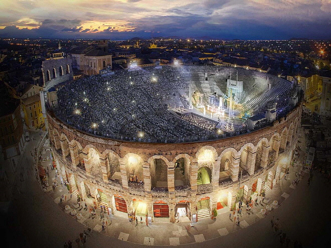 아레나디 베로나 사진2.jpg