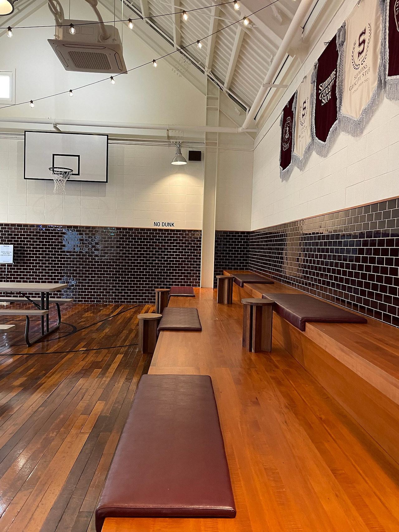 시몬스 테라스점7.jpg