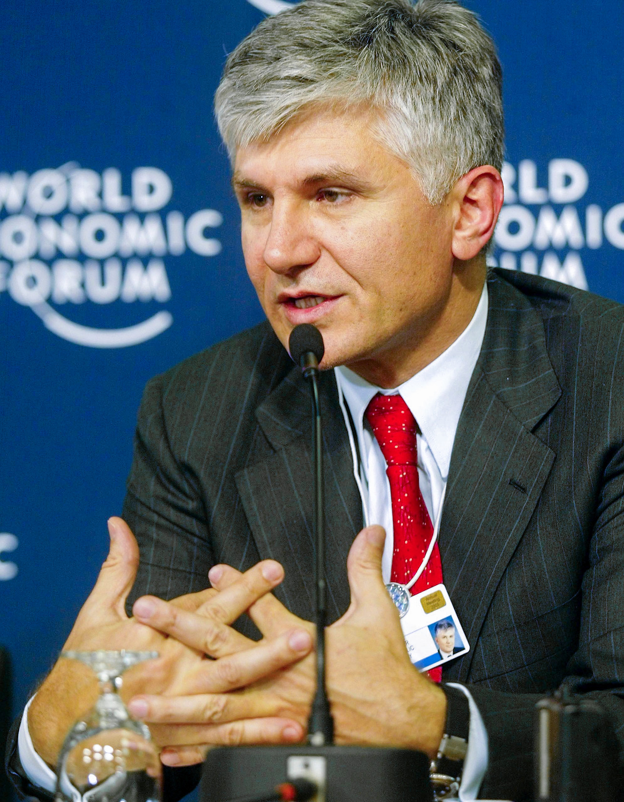 Zoran_Đinđić,_Davos.jpg