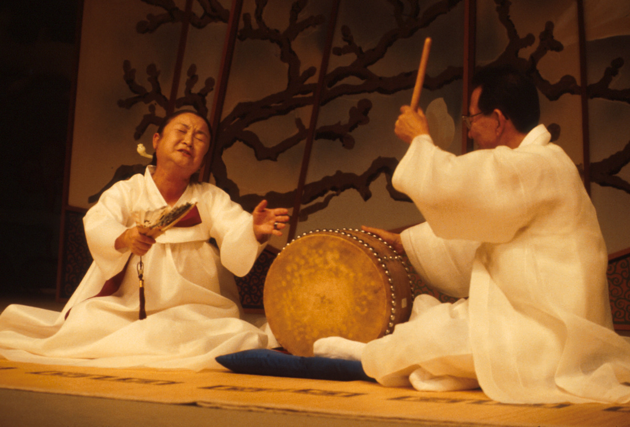 encykorea-판소리 고법.jpg