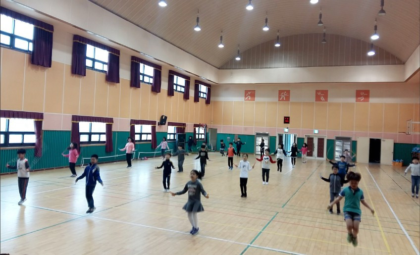 오아시스 줄넘기.jpg