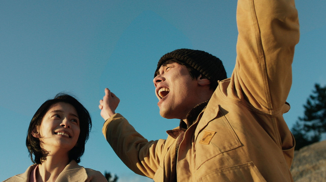 써니데이 스틸컷3.jpg