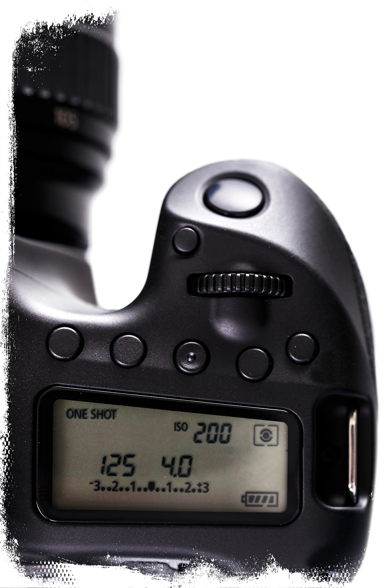 close-up-of-dslr-camera-setting-speed-2023-11-27.jpg