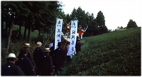 아이의 죽음.jpg