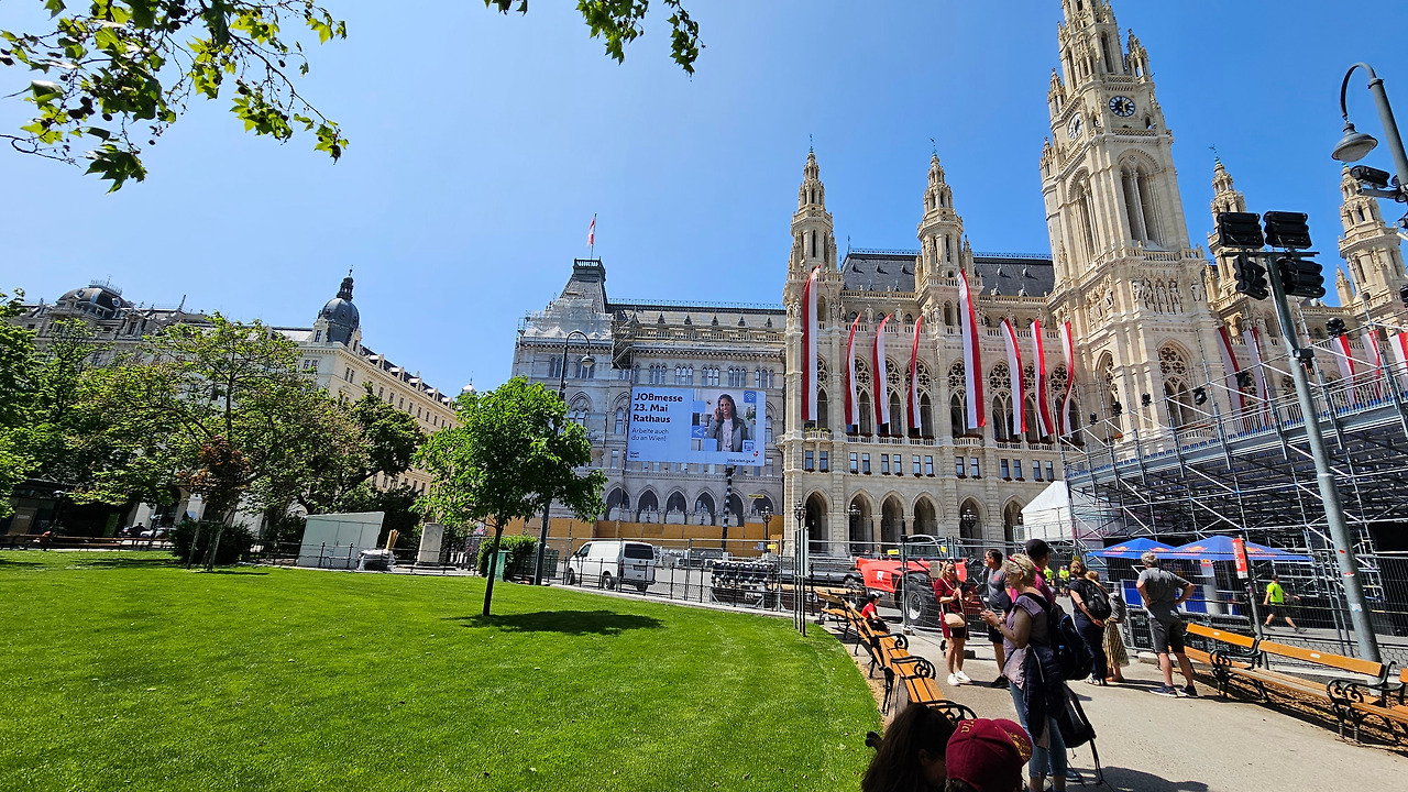 20230527_빈 시청사 라트하우스.jpg