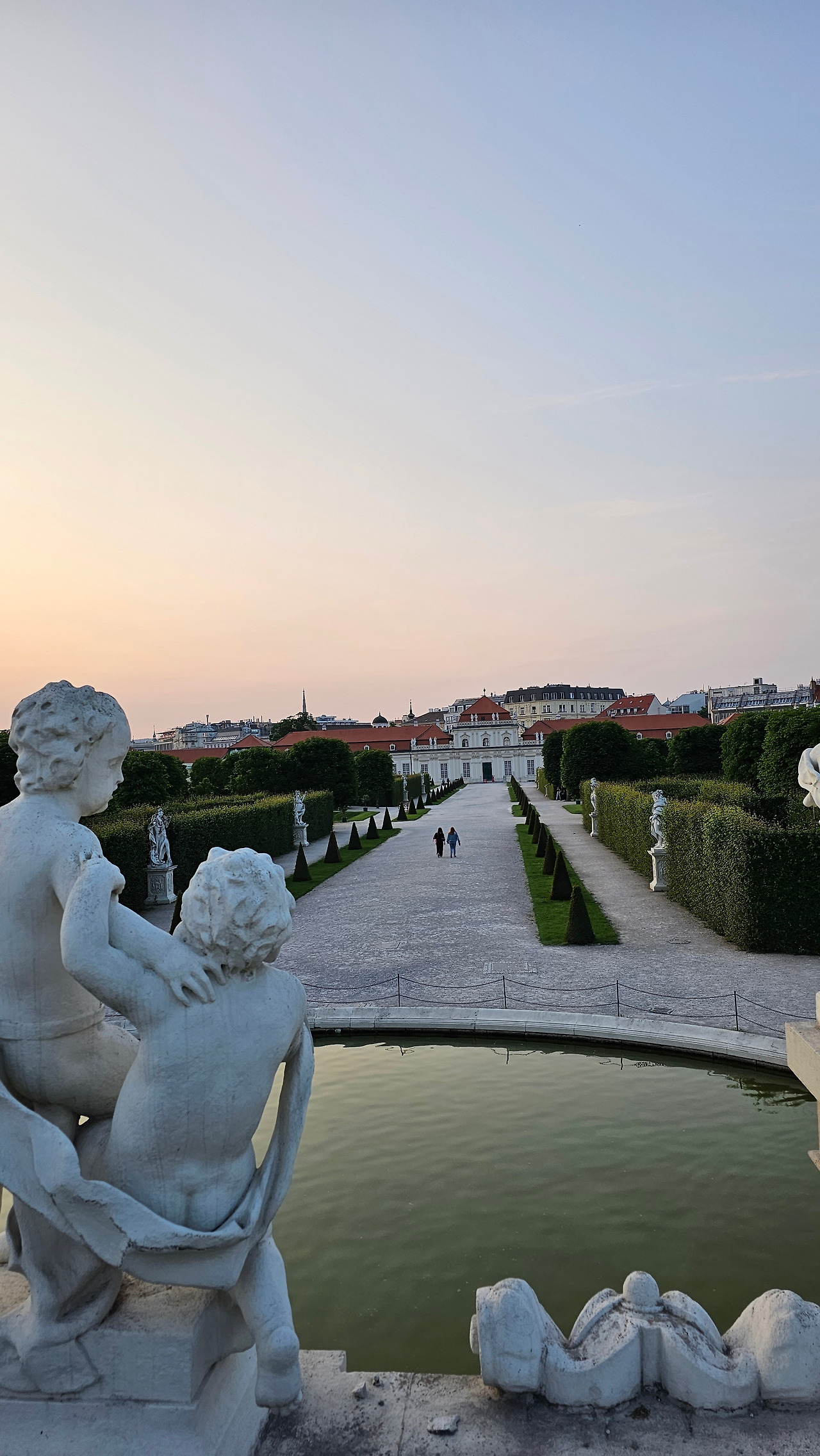 벨베데레 저녁.jpg