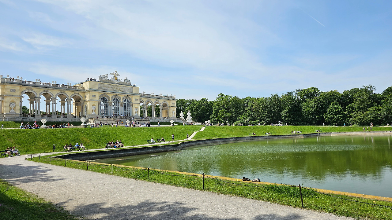 쇤부른 글로리에뜨 가로2.jpg