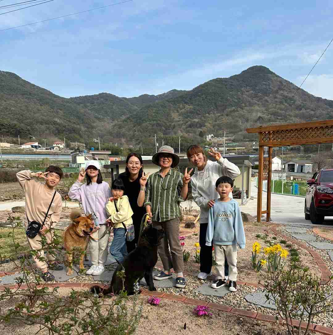 밀양에서 선생님과.jpg