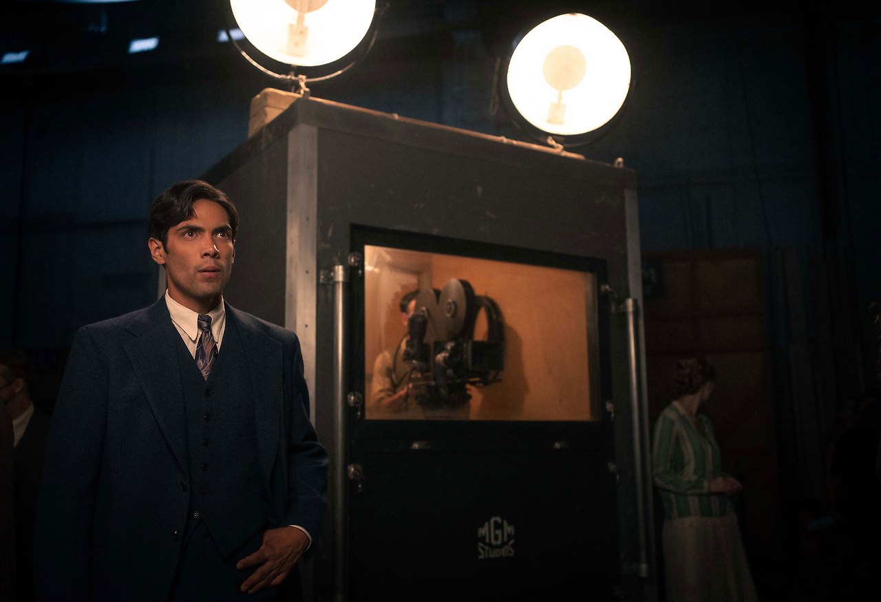 바빌론 메인.jpg