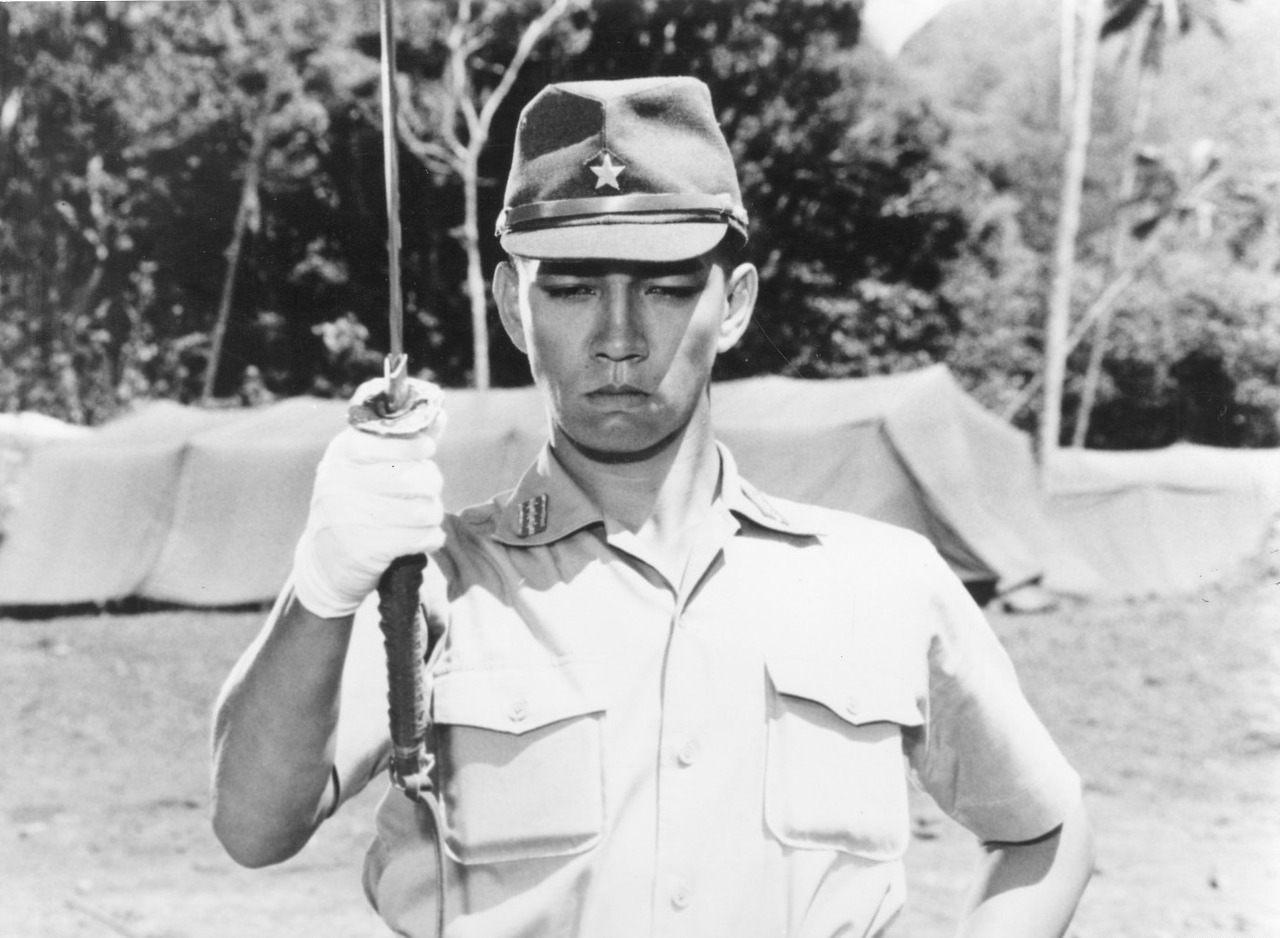 전장의 크리스마스 류이치 사카모토.jpg