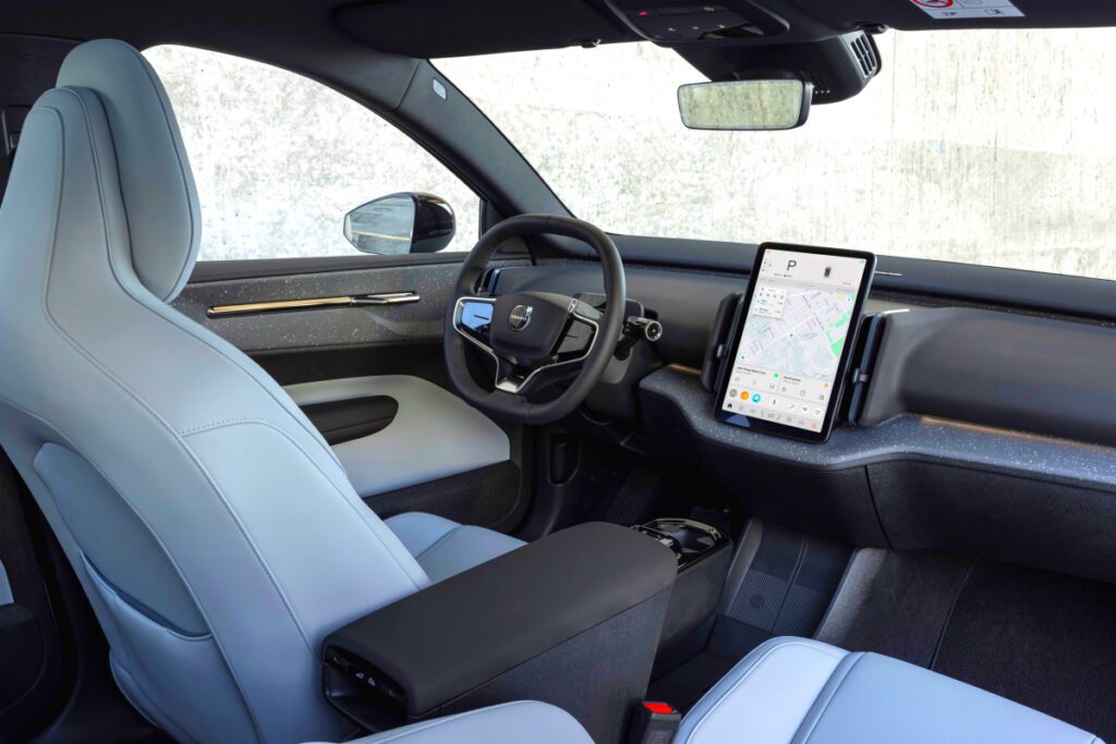 Volvo-EX30-Domestic-Certification-4-1024x683.jpg
