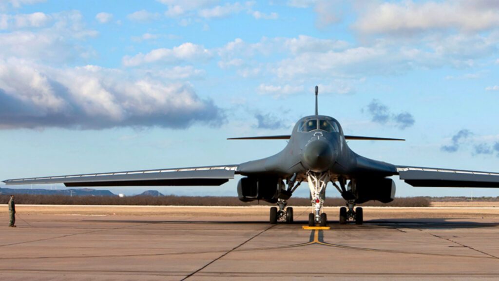 U.S.-Sent-B-1B-Bombers-Near-Venezuela-1024x576.jpg