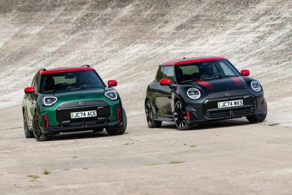 Mini-Cooper-Electric-JCW-Ace-Man-1024x683.jpg