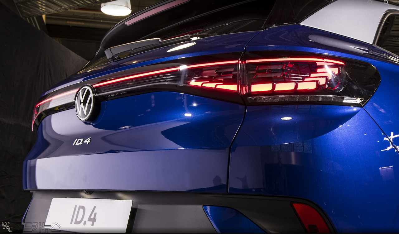 폭스바겐 ID (3).jpg