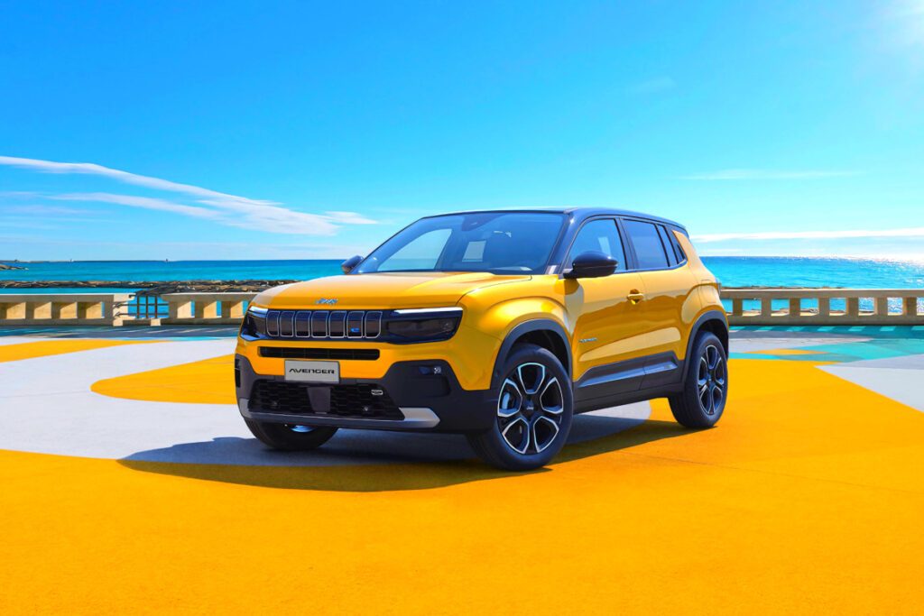 Jeep-Avenger-sales-plummet-2-1024x683.jpg