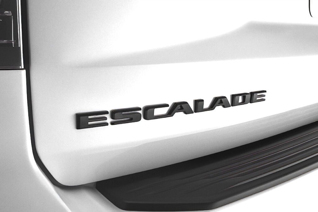 Escalade-Twilight-Special-Edition-3-1024x683.jpg