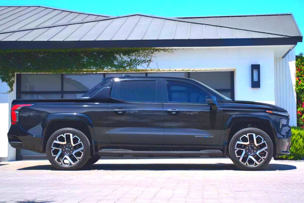 New-Silverado-EV-Sidewinder-Mode-4-1024x683.jpg