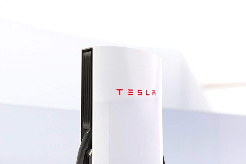 Tesla-Supercharger-V4-Cabinet-5-1024x683.jpg