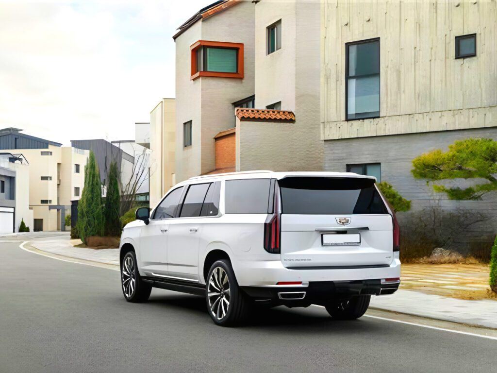 Cadillac-sells-out-of-new-Escalade-1024x768.jpg