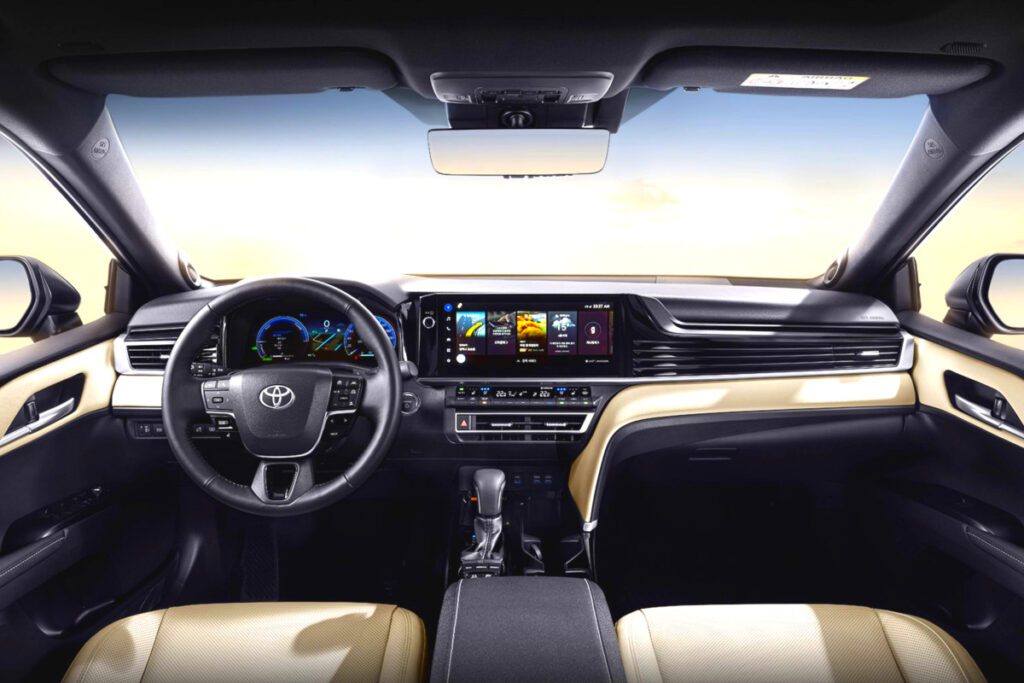 Toyota-launches-2025-Camry-Hybrid-1024x683.jpg