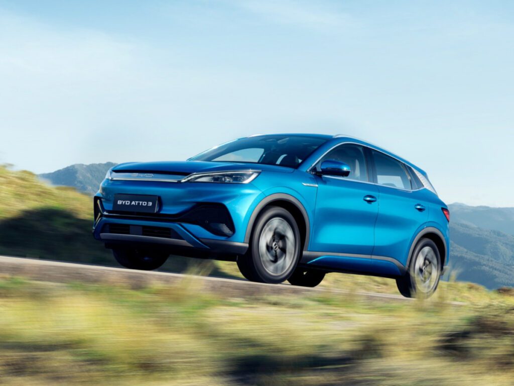 BYD-Atto3-customer-deliveries-begin-5-1024x768.jpg