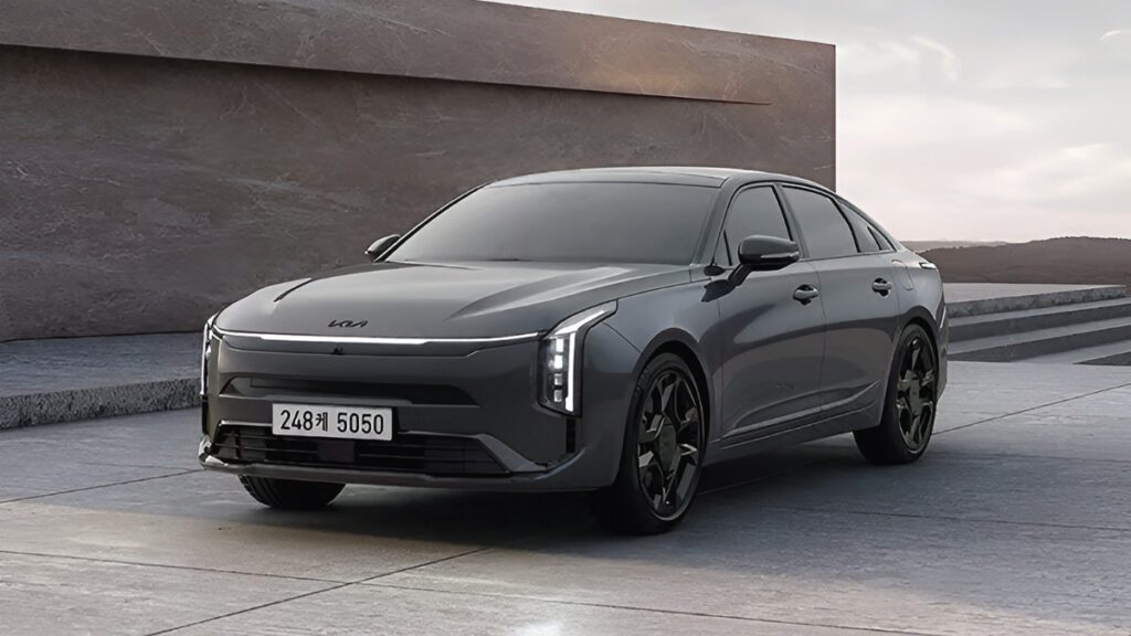Kia-Sedan-K8-Hybrid-Huge-Discount-3-1024x576.jpg