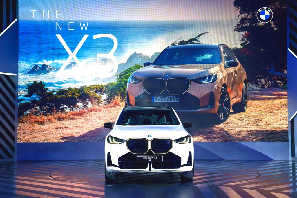 BMW-X3-full-change-launch-3-1024x683.jpg