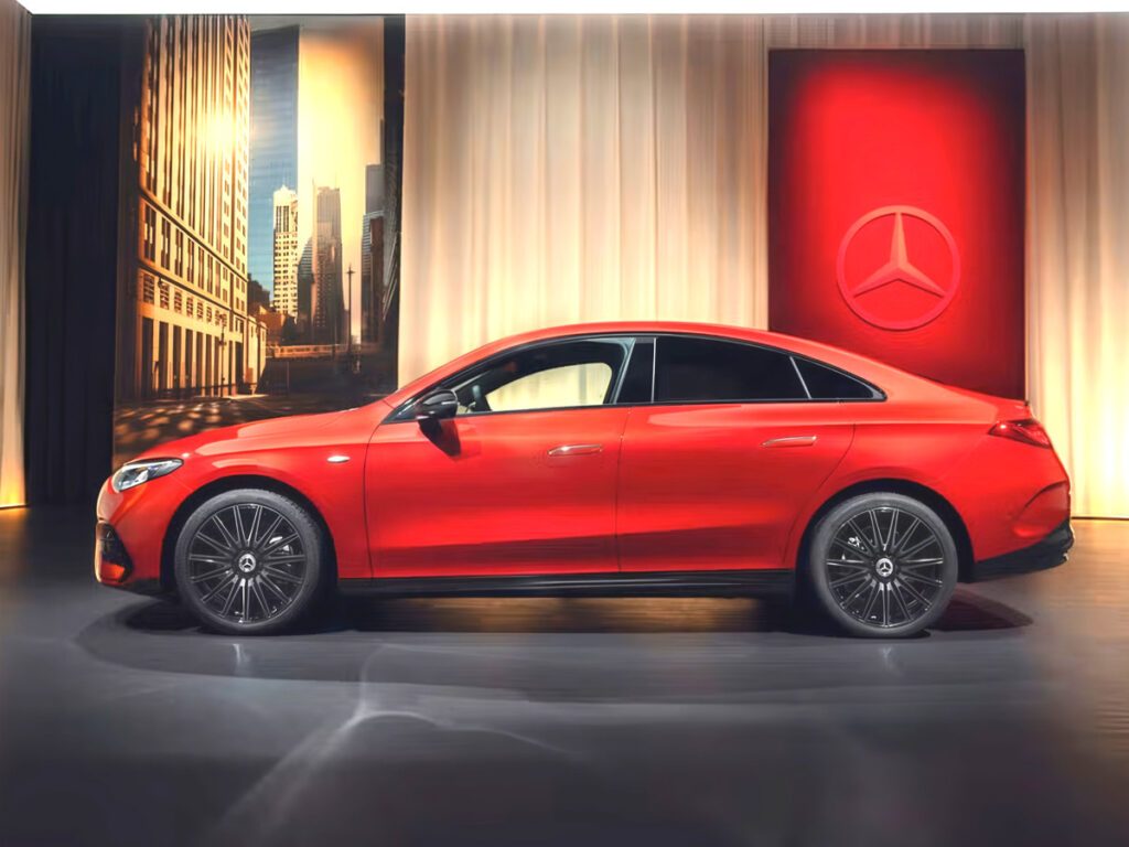 Mercedes-Benz-unveils-the-new-CLA-1024x768.jpg