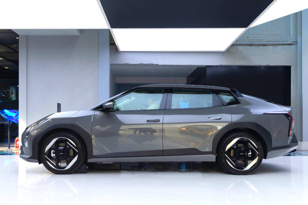 Kia-EV-Day-EV4-Unveiled-1024x683.jpg