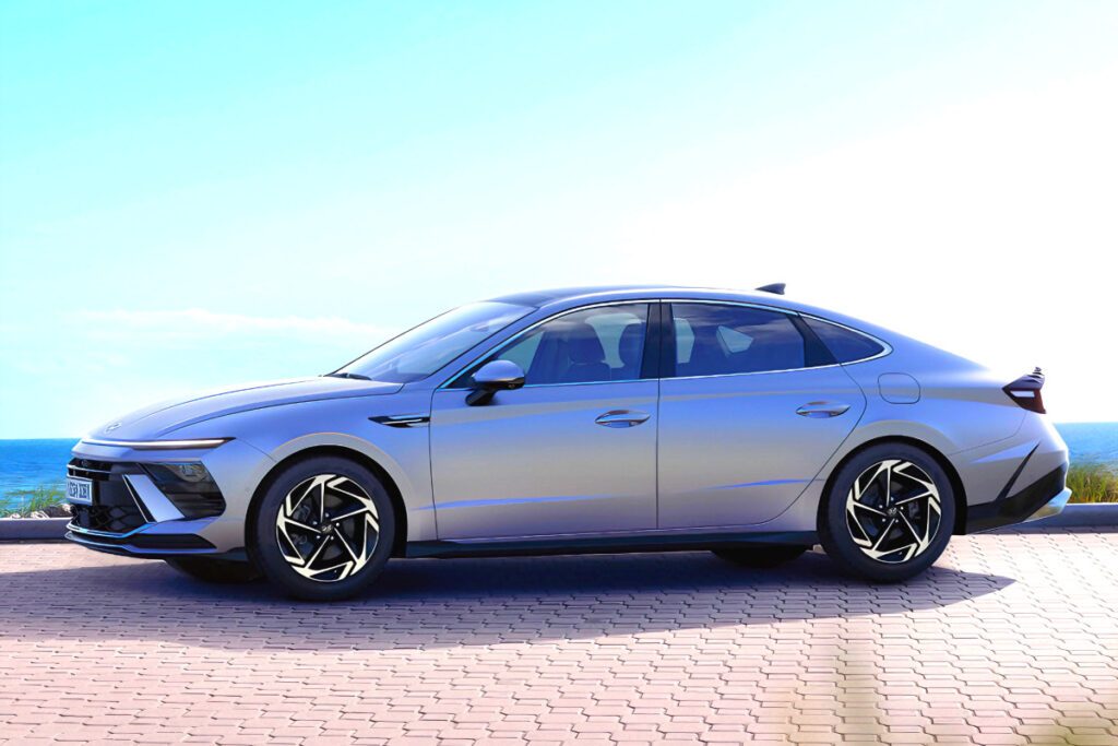 2025-Sonata-The-Edge-launches-1024x683.jpg