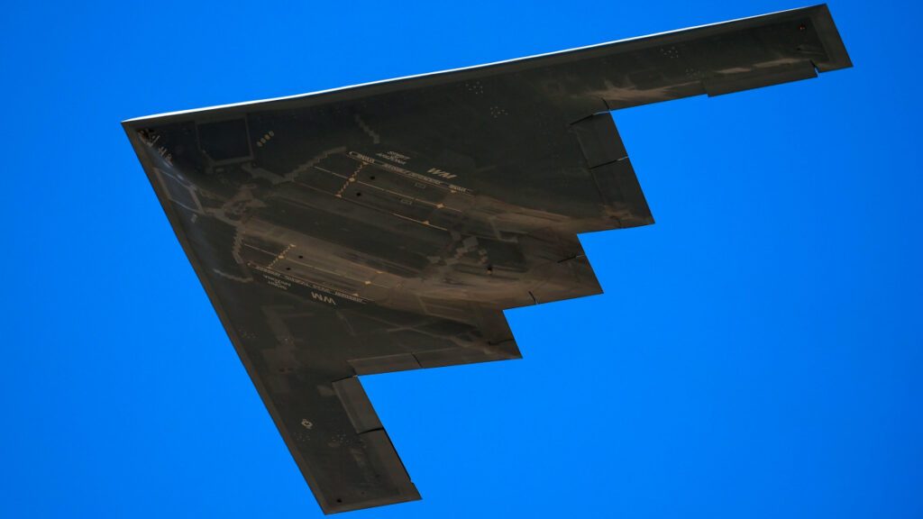 U.S.-to-Increase-B-2-Stealth-Bombers-1024x576.jpg
