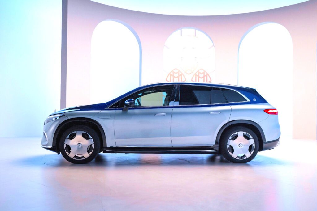 Maybach-domestic-sales-performance-1024x683.jpg